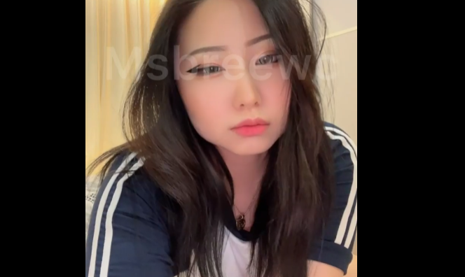 Nonton Bokep Msbreewc Seragam Mahasiswi